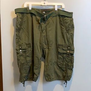 New pair of galaxy by harvic shorts size 38